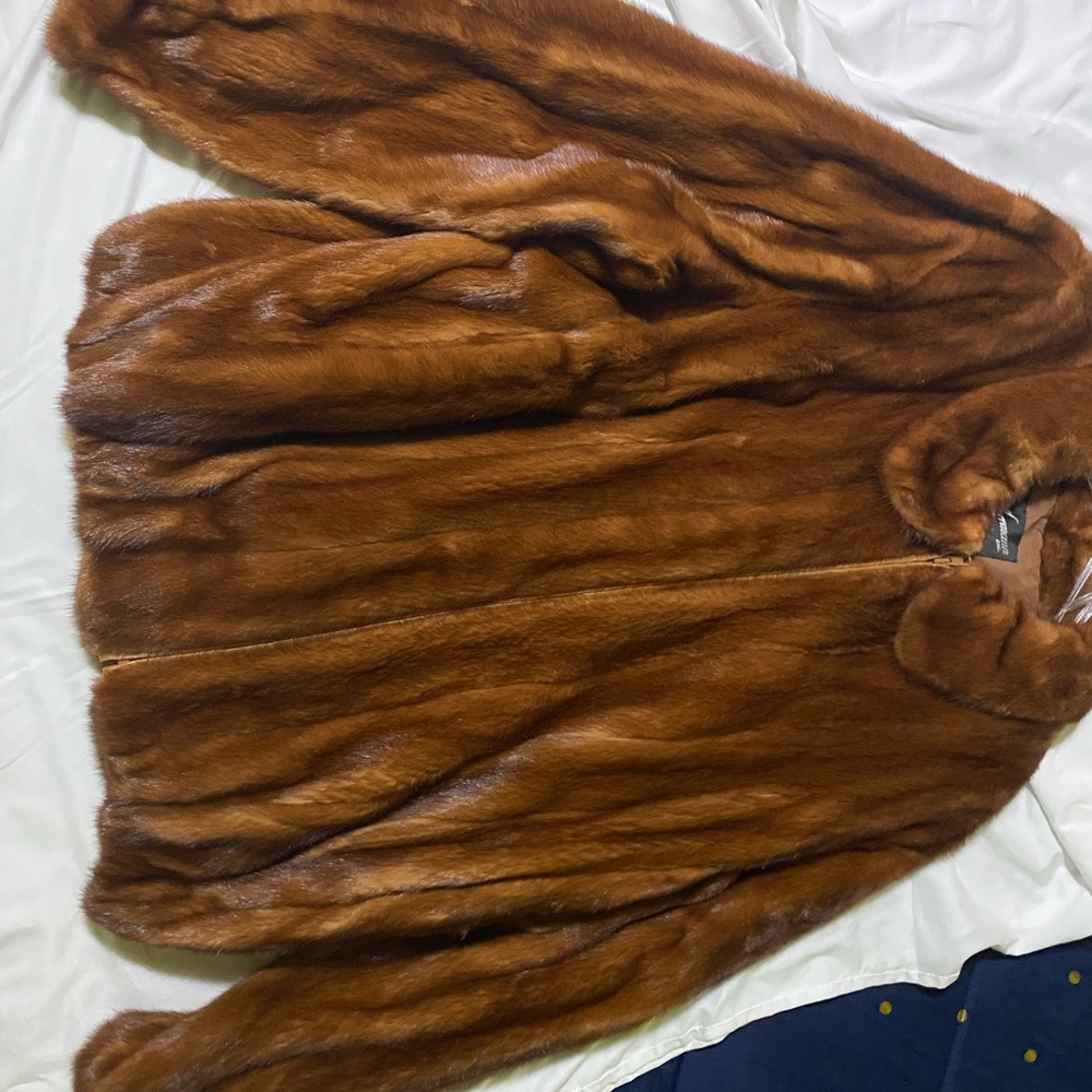 Elegant Brown Mens Authentic Fur Coat